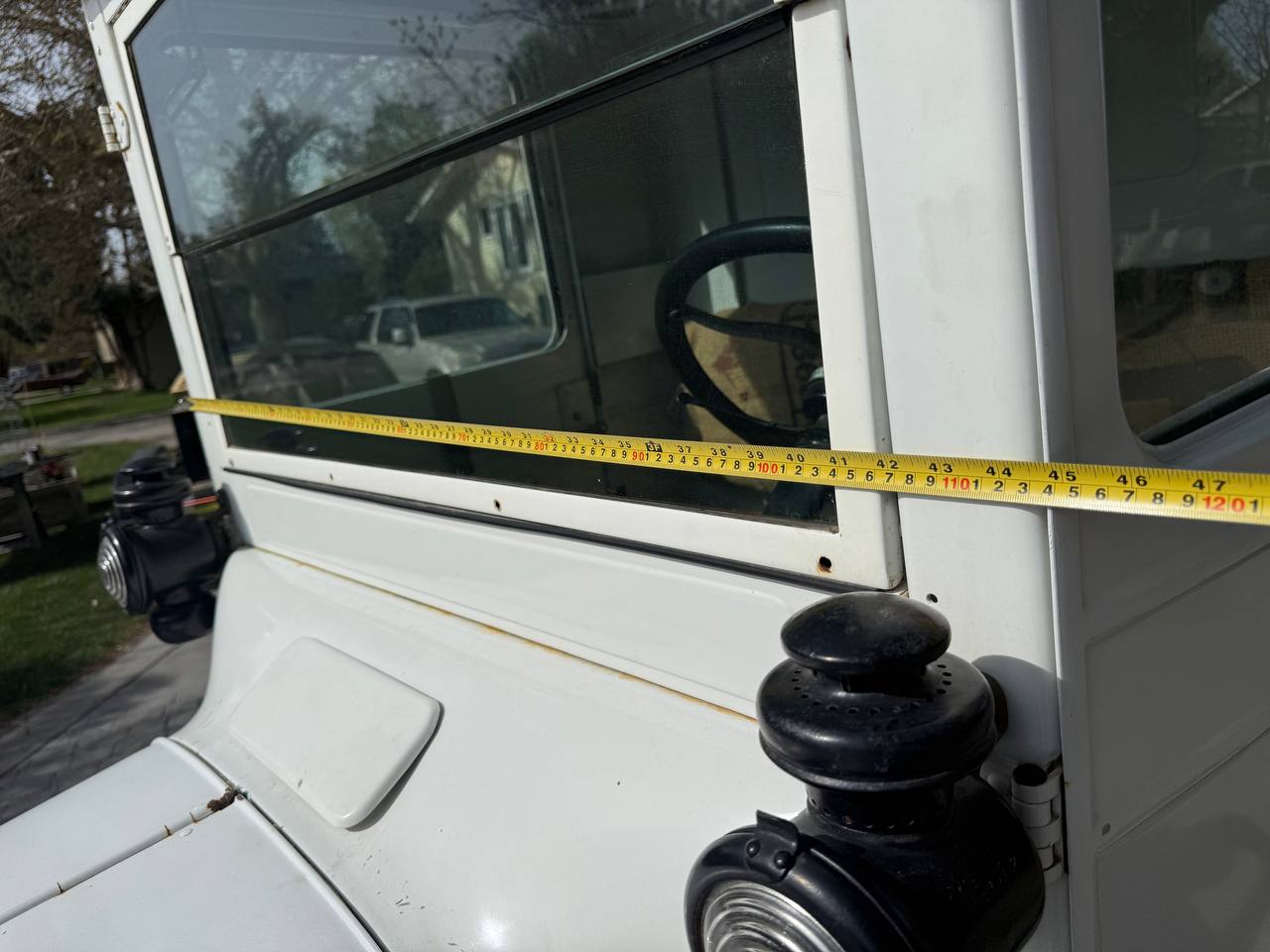 Windshield / Front Opening
